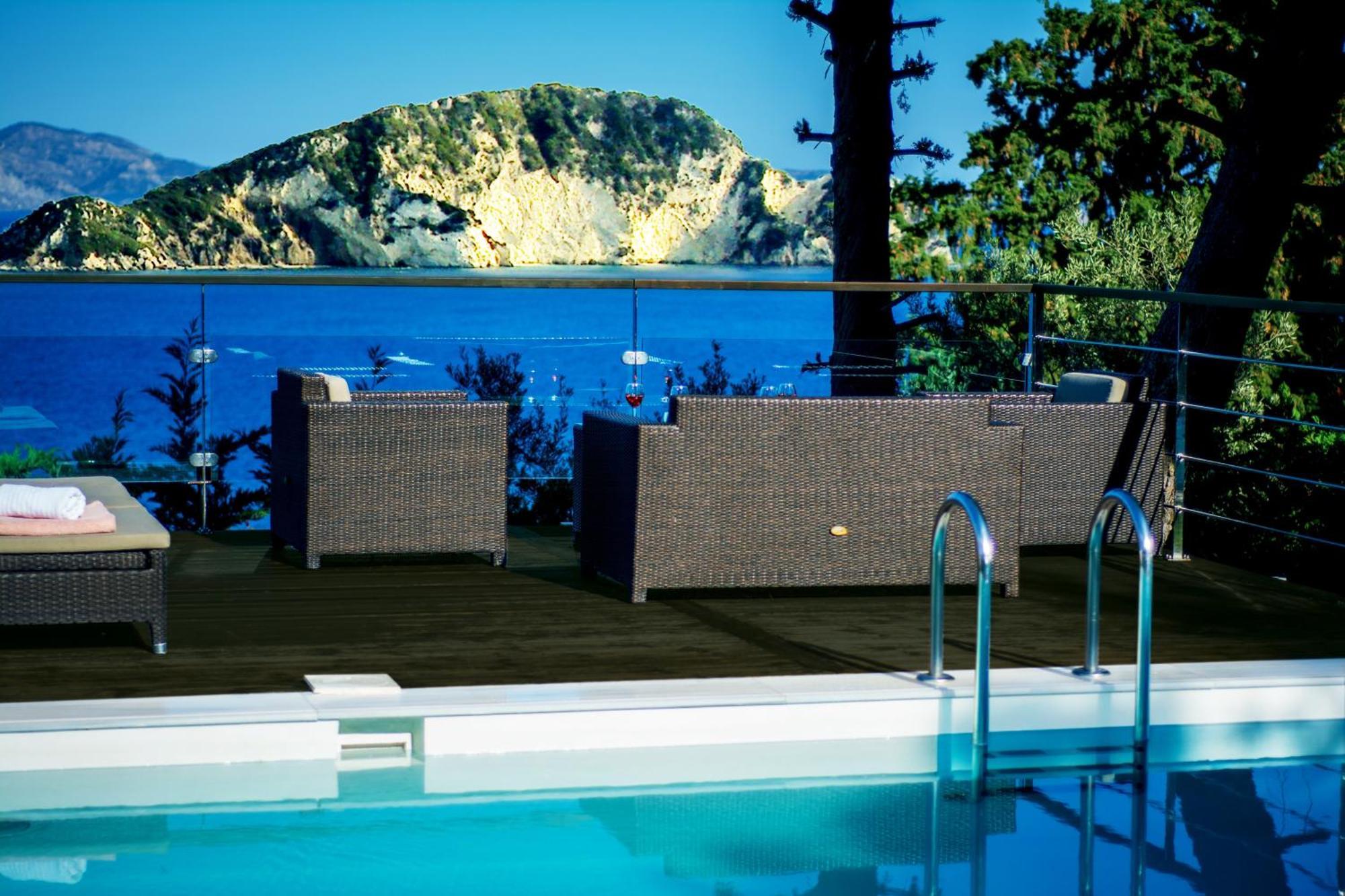 Exensian Villas & Suites Marathias  Exterior photo