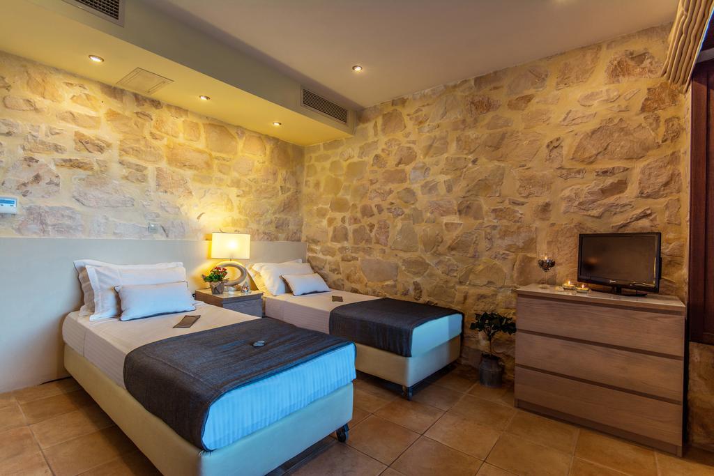 Exensian Villas & Suites Marathias  Exterior photo