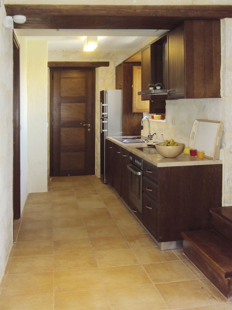 Exensian Villas & Suites Marathias  Exterior photo